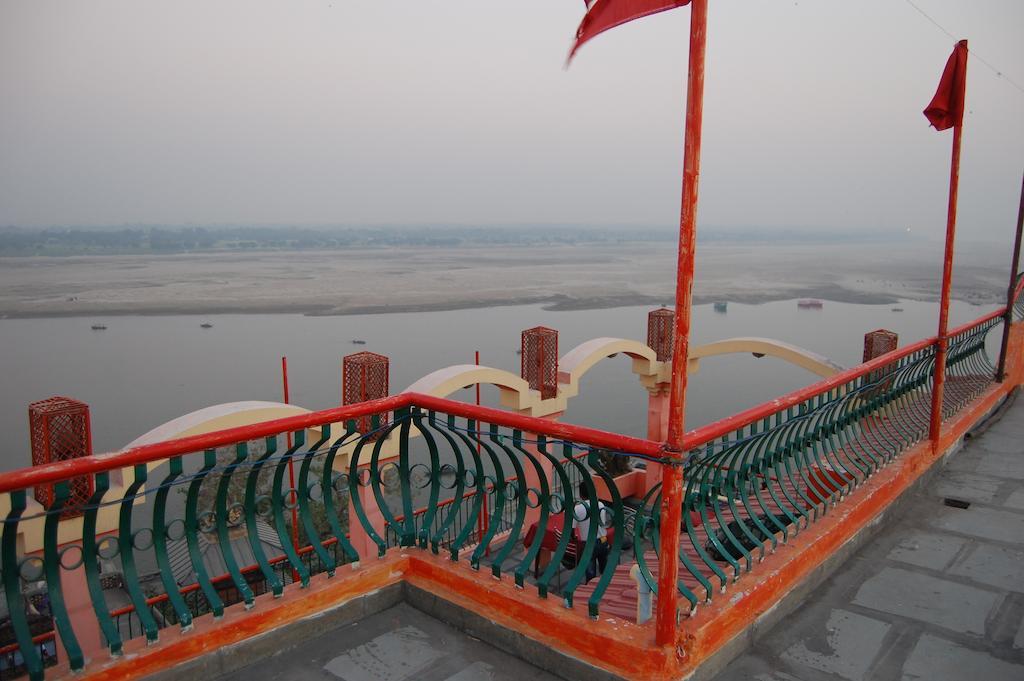Puja Guest House พาราณสี ภายนอก รูปภาพ