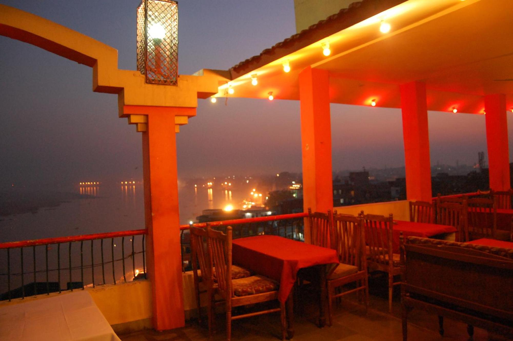 Puja Guest House พาราณสี ภายนอก รูปภาพ